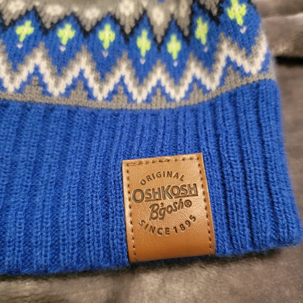 OshKosh Beanie Kids 8-14 Blue Grey Excellent Reversible Dinosaur & Isle Stripe